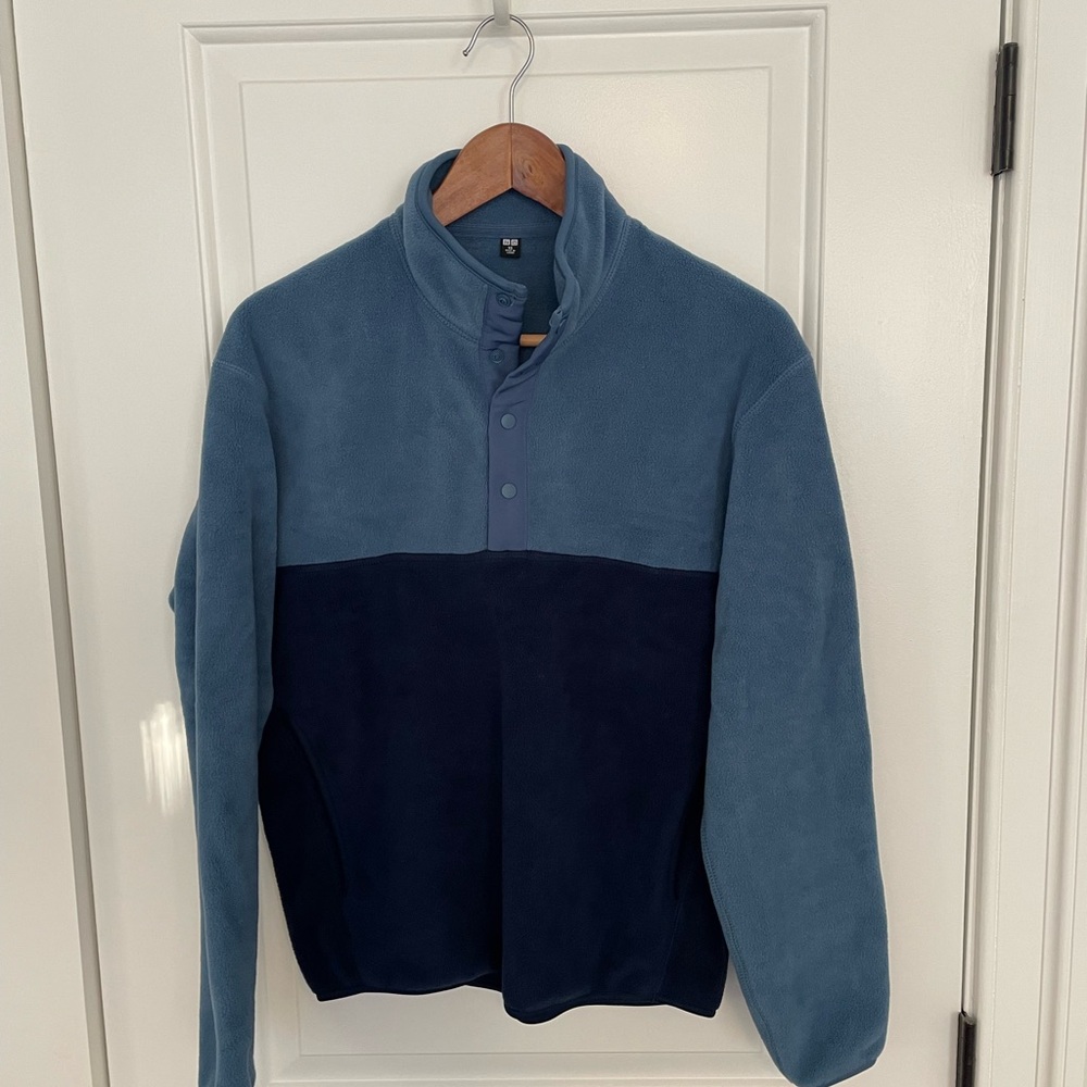 Uniqlo Blue Fleece Pullover